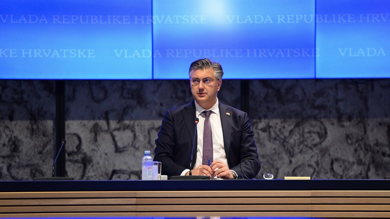 Plenković: Osnivamo alimentacijski fond, a za svako dijete država će plaćati 200 eura